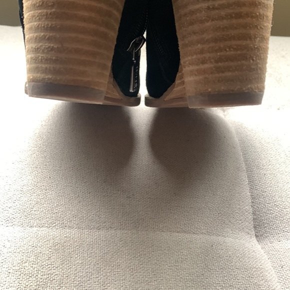 Blondo Natalia Waterproof Black Suede Leather Wedge Booties Ankle Boots Size 7.5 - Picture 11 of 16